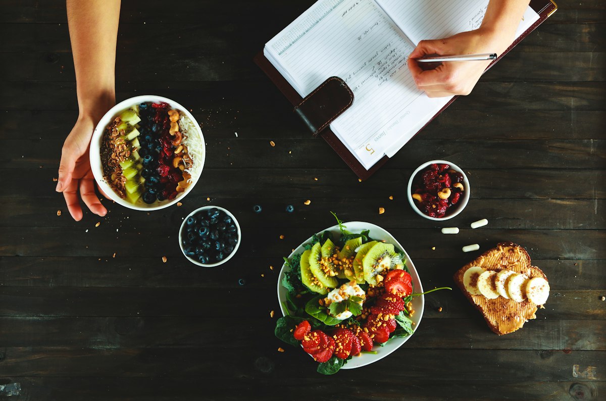 Balanced nutrition and healthy food choices